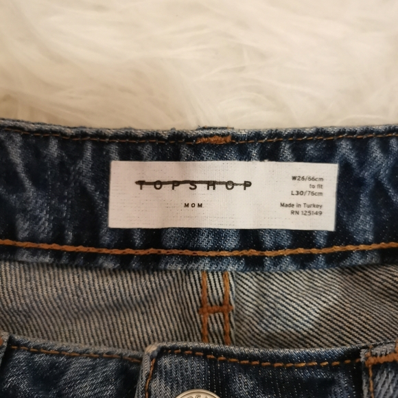 TOPSHOP 'Mom' Blue Jeans - Picture 7 of 7